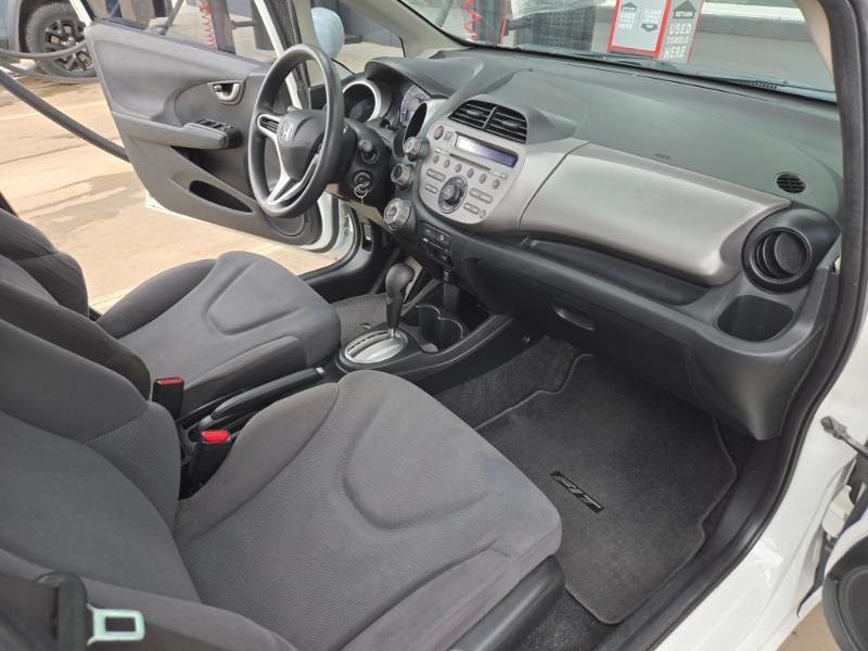 Honda Fit 5-Speed AT 2013
