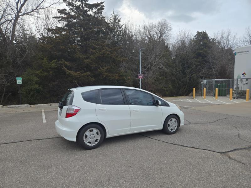 Honda Fit 5-Speed AT 2013