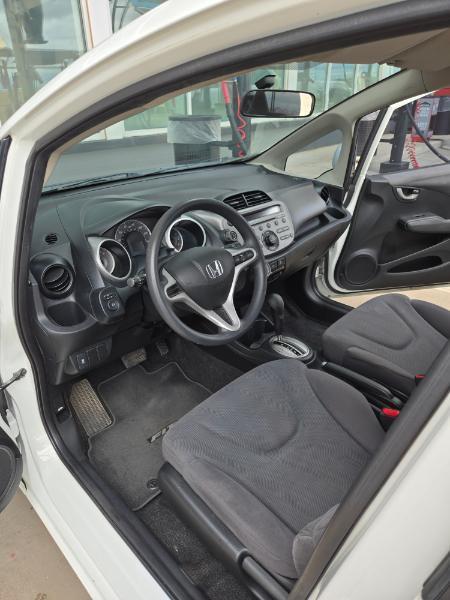 Honda Fit 5-Speed AT 2013