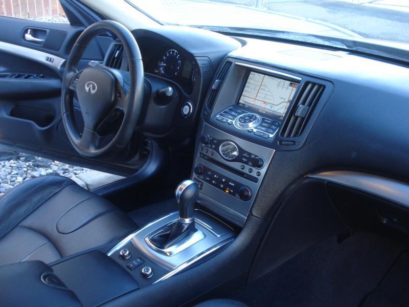 Infiniti G Sedan G37x AWD 2010