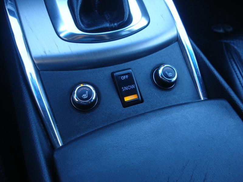 Infiniti G Sedan G37x AWD 2010