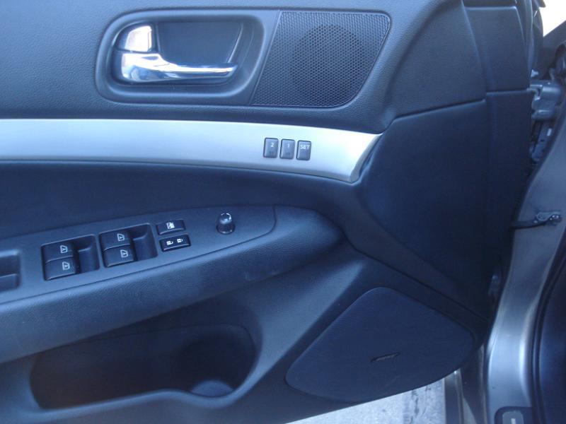 Infiniti G Sedan G37x AWD 2010