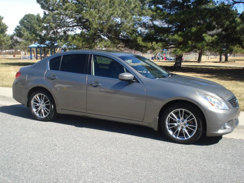 Infiniti G Sedan G37x AWD 2010
