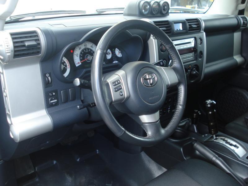 Toyota FJ Cruiser 4WD AT 2007