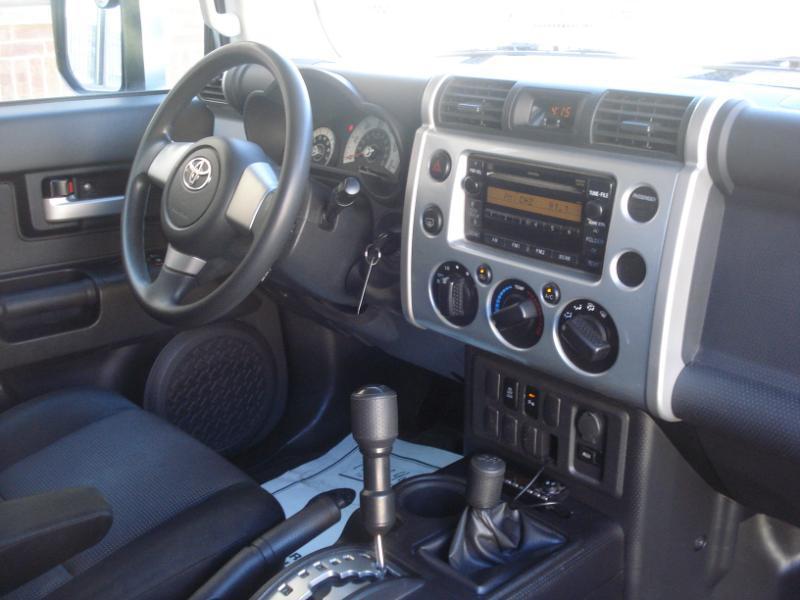 Toyota FJ Cruiser 4WD AT 2008