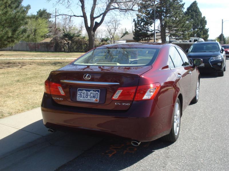 Lexus ES 350 4D Luxury Sedan 2007