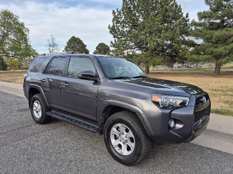 Toyota 4Runner SR5 4WD 2019