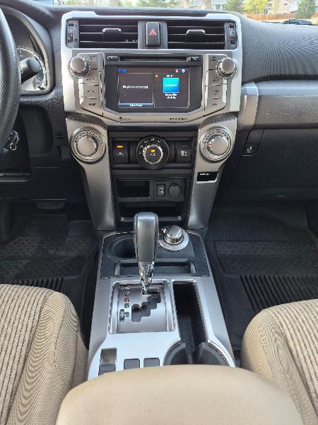 Toyota 4Runner SR5 4WD 2019