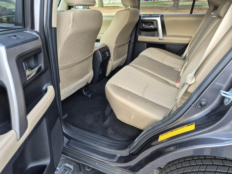 Toyota 4Runner SR5 4WD 2019