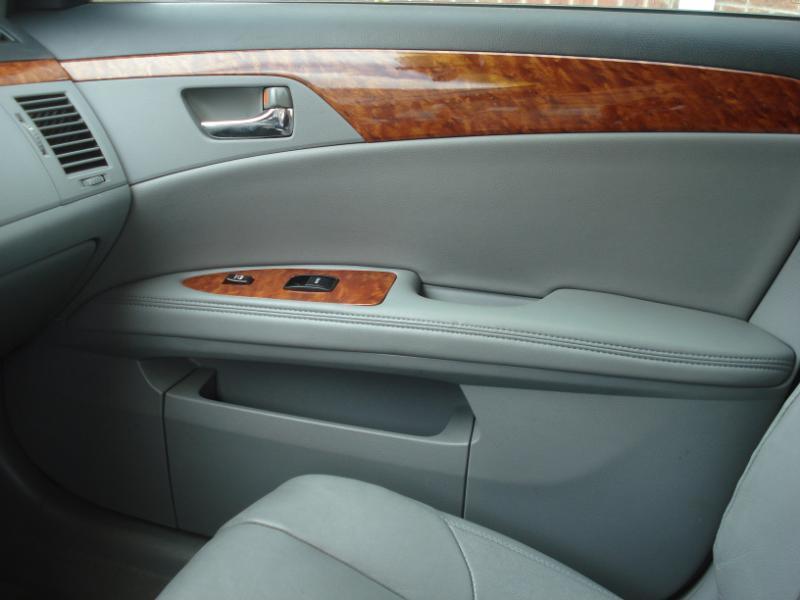 Toyota Avalon XLS 2007