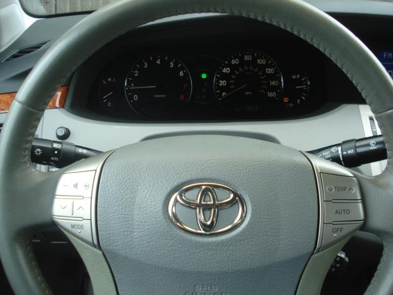 Toyota Avalon XLS 2007