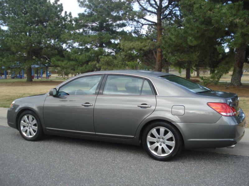 Toyota Avalon XLS 2007