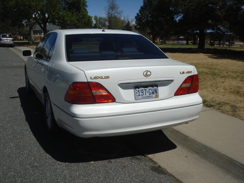 Lexus LS 430 4D Sedan 2002