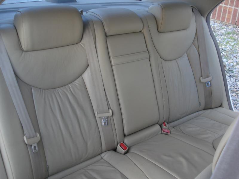 Lexus LS 430 4D Sedan 2002