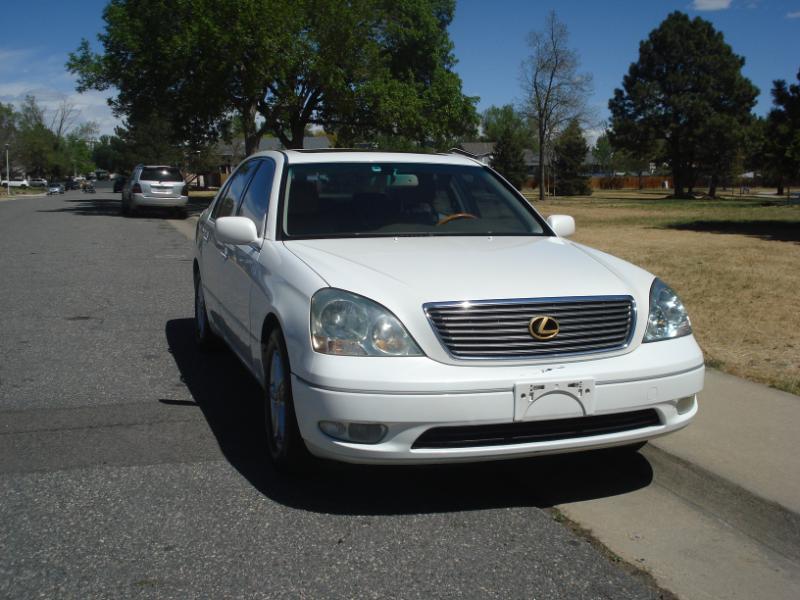 Lexus LS 430 4D Sedan 2002