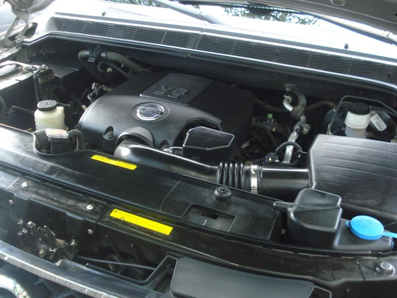 Nissan Titan LE Crew Cab 4WD SWB 2008