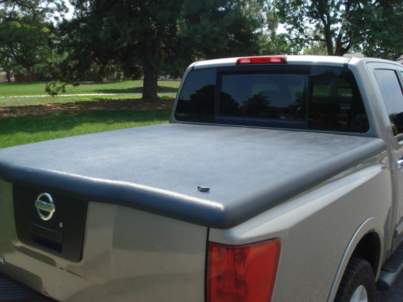 Nissan Titan LE Crew Cab 4WD SWB 2008