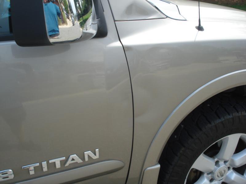 Nissan Titan photo 26