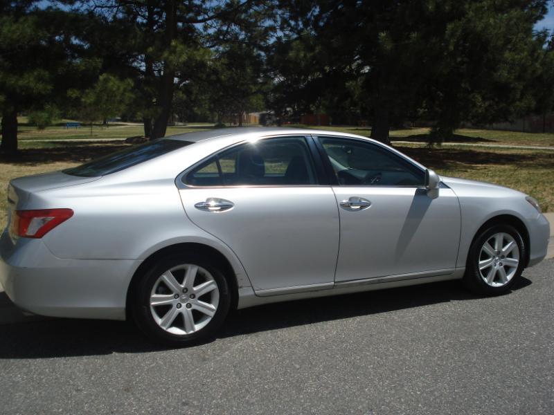 Lexus ES photo 3