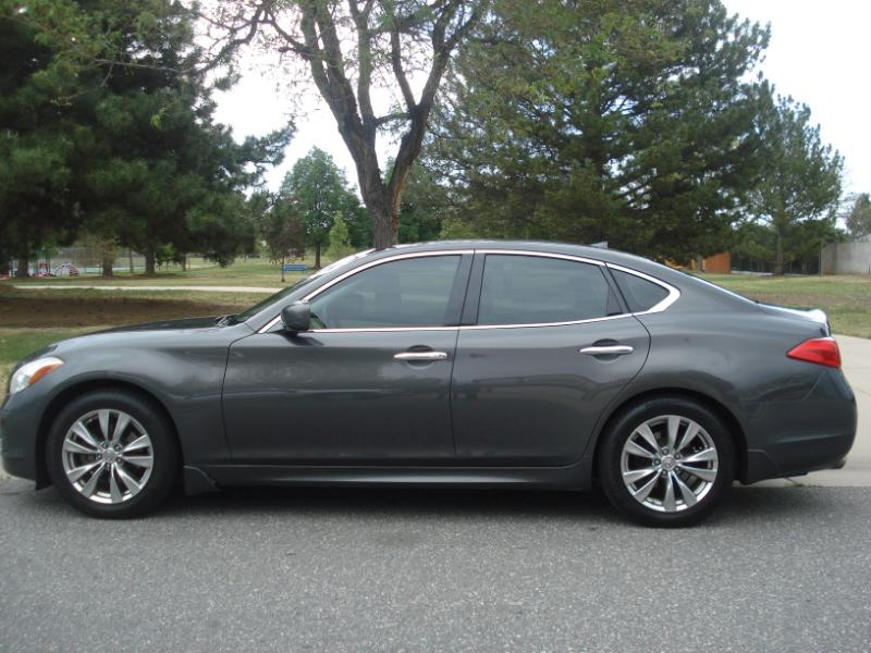 Infiniti M37 4dr Sdn RWD 2013