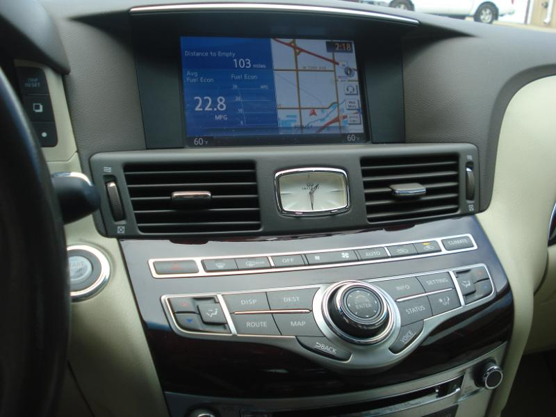 Infiniti M37 4dr Sdn RWD 2013