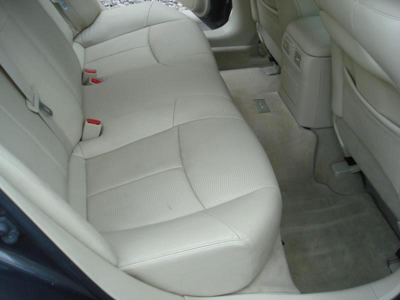 Infiniti M37 photo 20