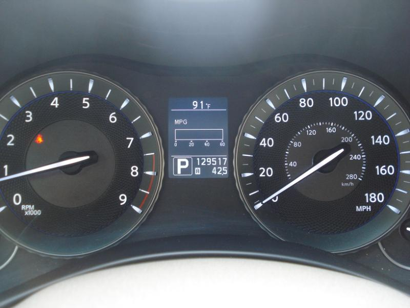 Infiniti M37 4dr Sdn RWD 2013