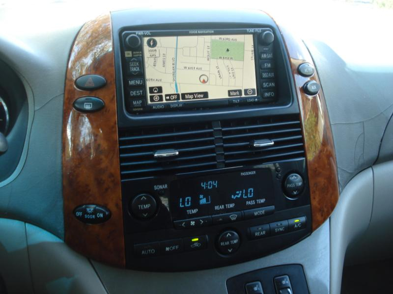 Toyota Sienna XLE Limited FWD 2008