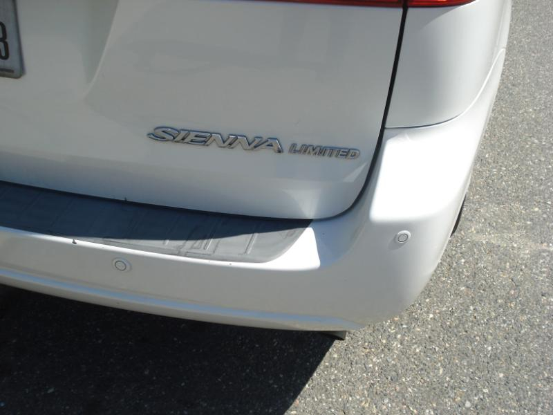 Toyota Sienna XLE Limited FWD 2008