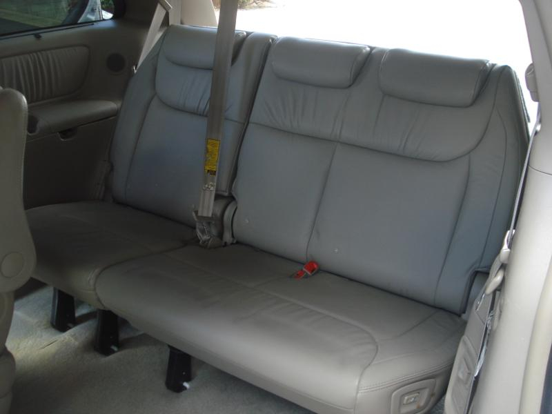 Toyota Sienna XLE Limited FWD 2008