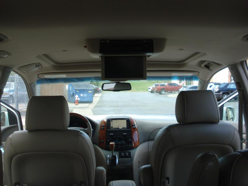 Toyota Sienna XLE Limited FWD 2008