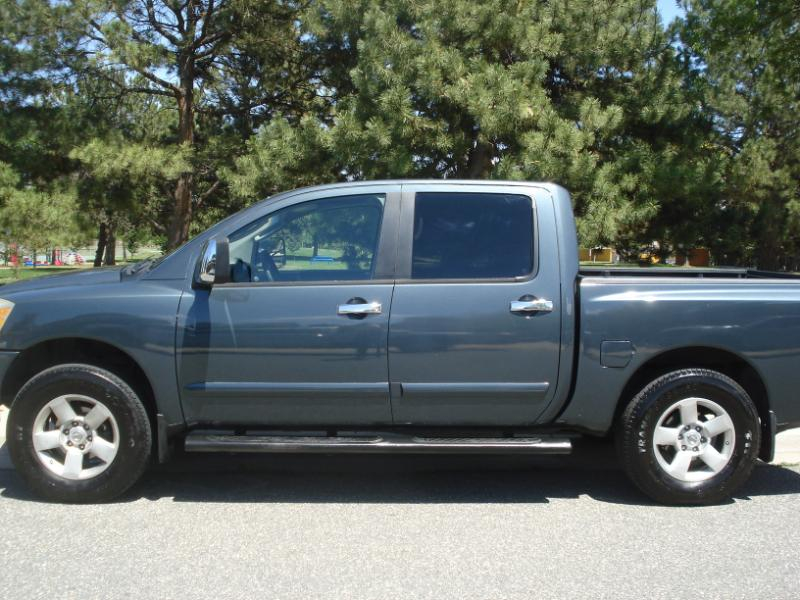 Nissan Titan SE Crew Cab 2WD 2004