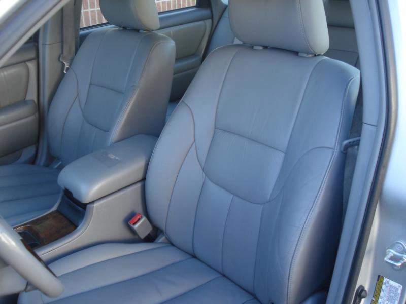 Toyota Avalon photo 10