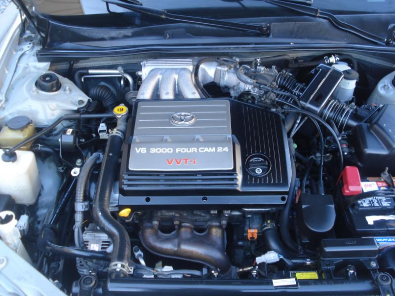 Toyota Avalon XLS 2004