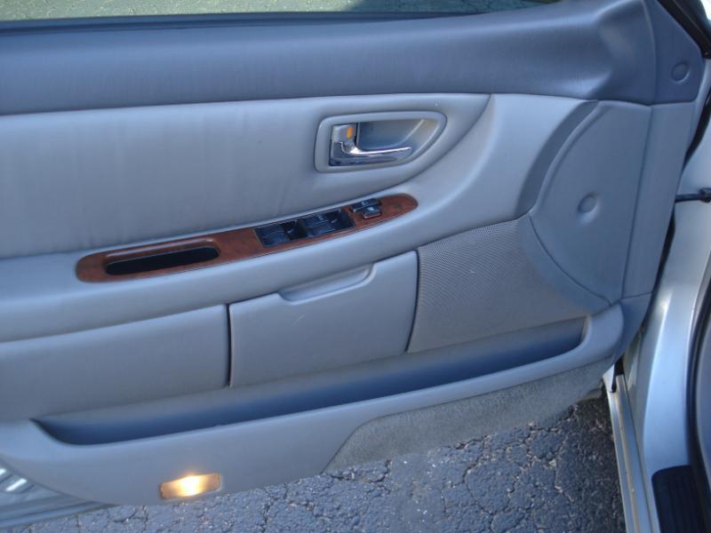 Toyota Avalon photo 18
