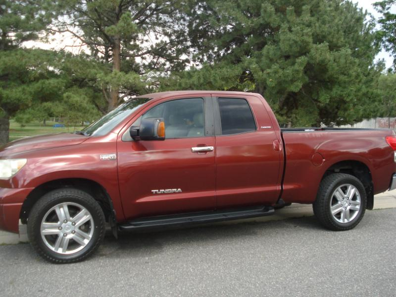 Toyota Tundra Limited Double Cab 5.7L 2WD 2008