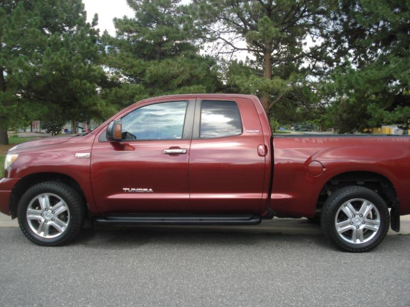 Toyota Tundra Limited Double Cab 5.7L 2WD 2008