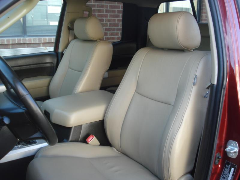 Toyota Tundra Limited Double Cab 5.7L 2WD 2008