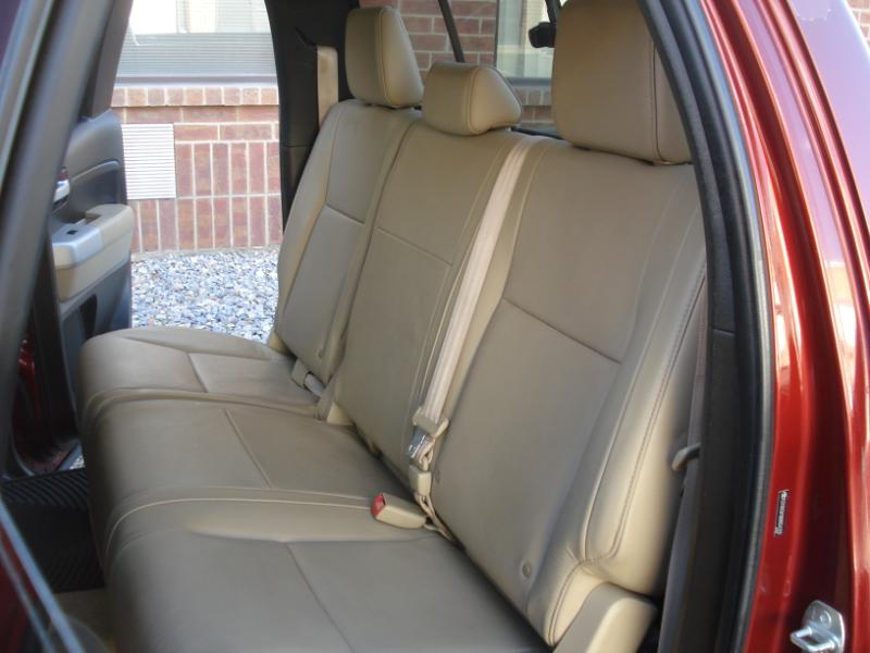 Toyota Tundra Limited Double Cab 5.7L 2WD 2008