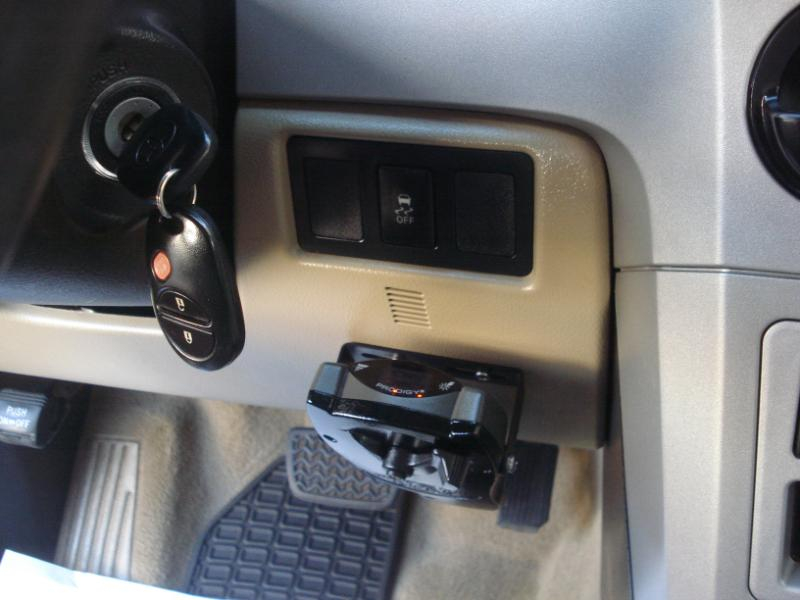 Toyota Tundra Limited Double Cab 5.7L 2WD 2008
