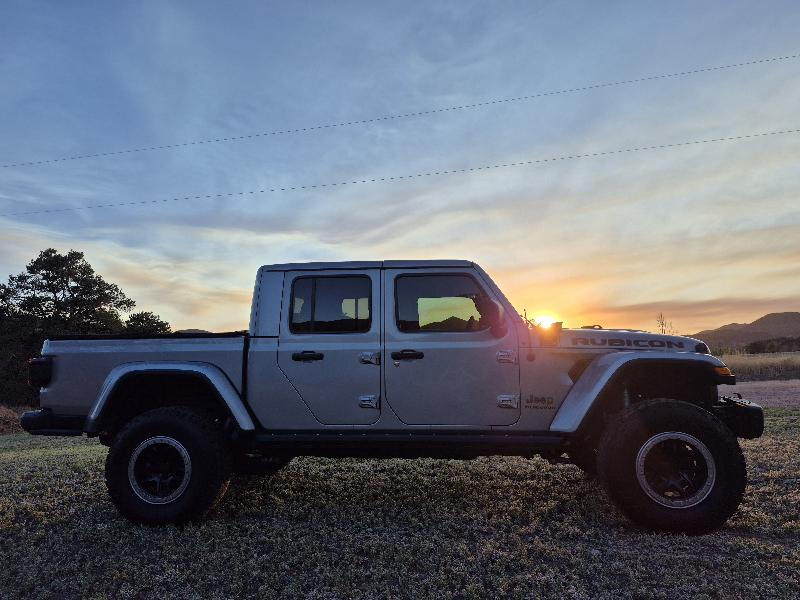 Jeep Gladiator Rubicon Crew Cab 4WD 2020