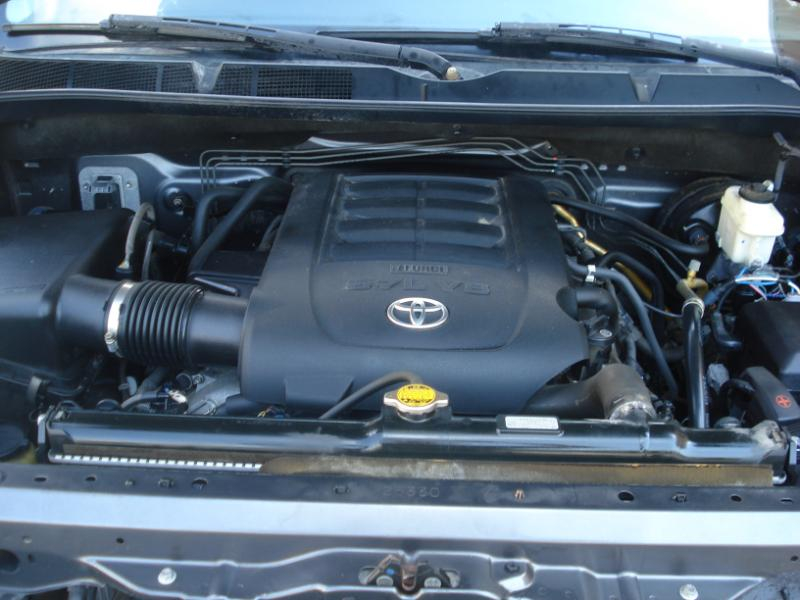 Toyota Tundra Tundra-Grade 5.7L FFV Double Cab 4WD 2011