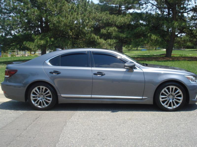 Lexus LS 460 RWD 2017