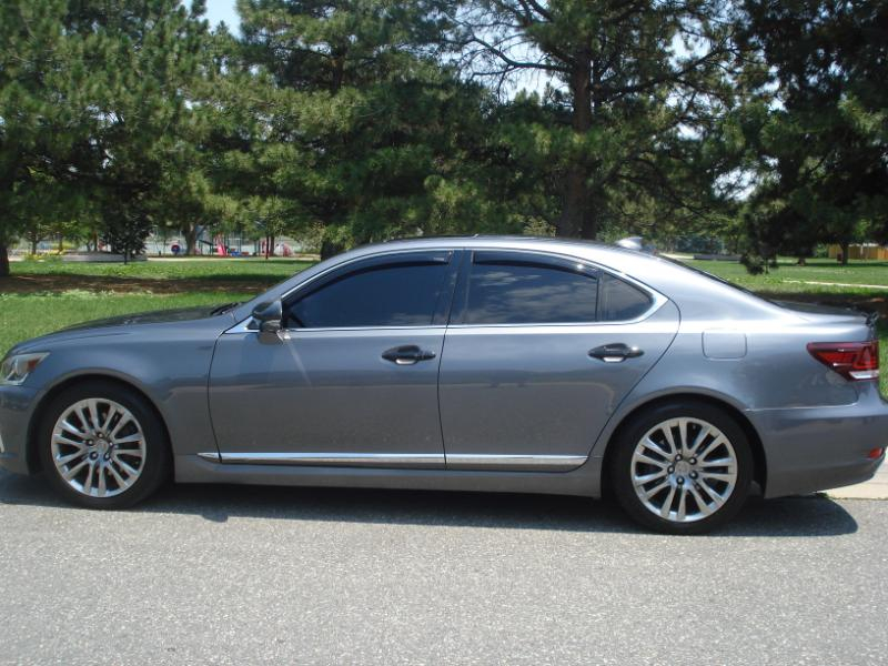 Lexus LS 460 RWD 2017