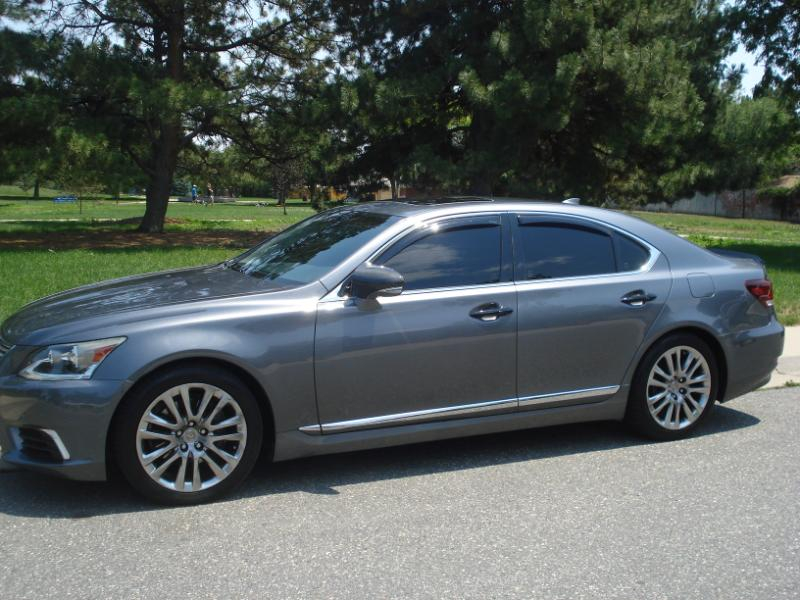 Lexus LS 460 RWD 2017