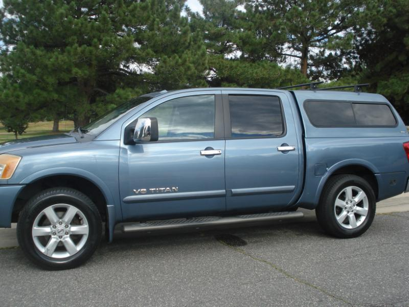 Nissan Titan SL Crew Cab 4WD 2011