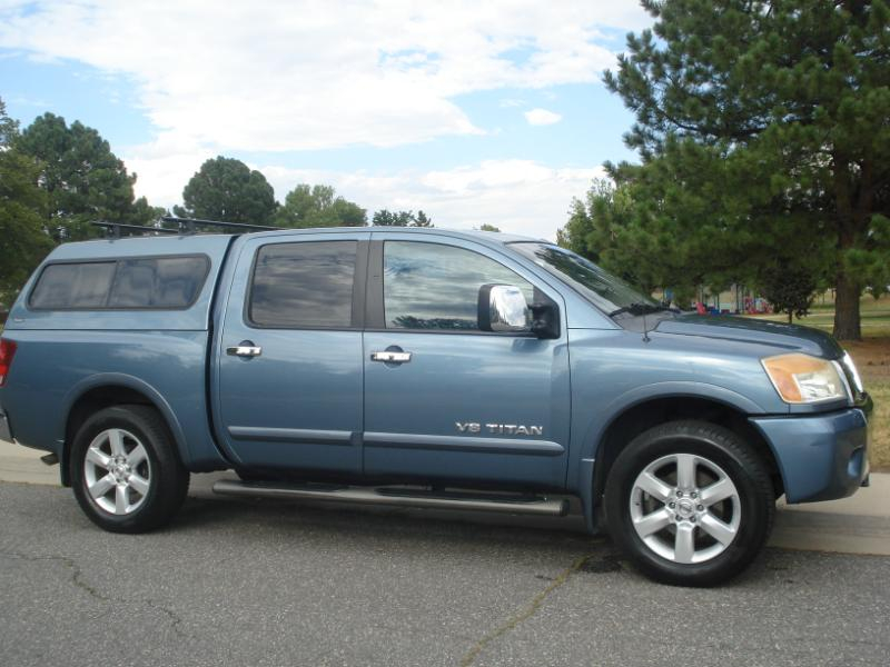 Nissan Titan SL Crew Cab 4WD 2011