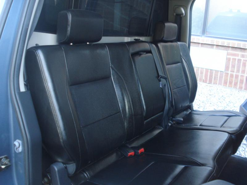 Nissan Titan SL Crew Cab 4WD 2011