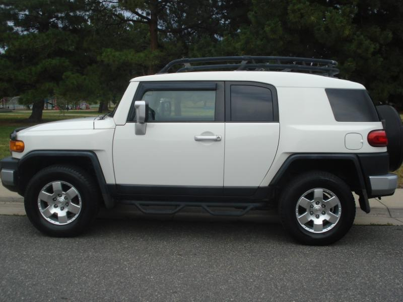 Toyota FJ Cruiser 4WD AT 2010