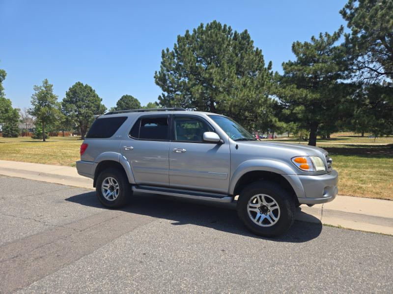Toyota Sequoia SR5 2WD 2004